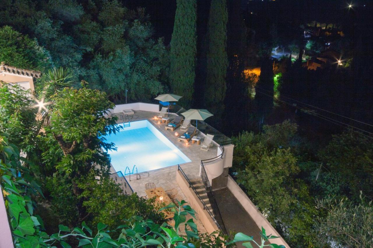 Odyssey Villas Kassiopi Exterior photo