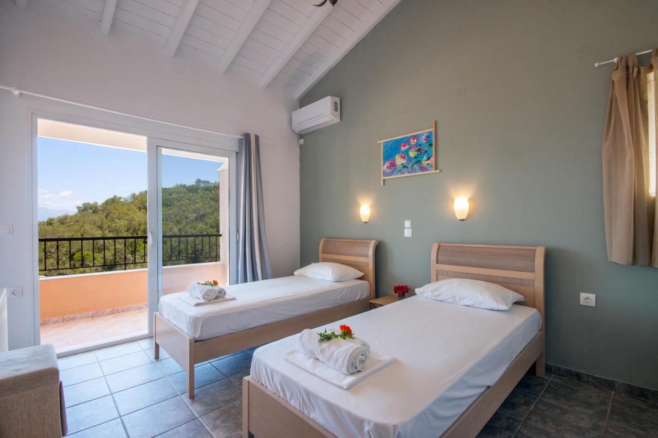 Odyssey Villas Kassiopi Exterior photo