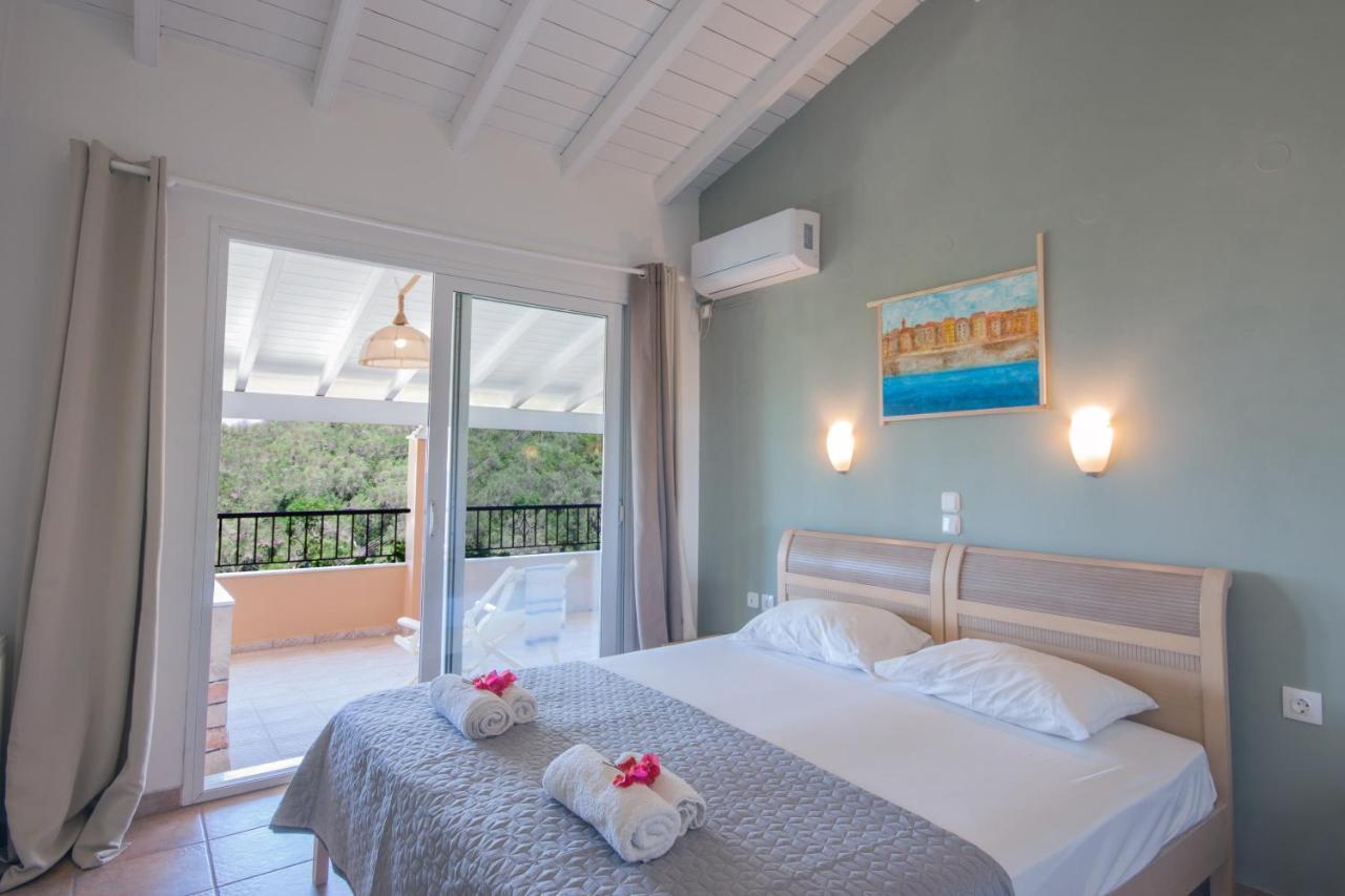 Odyssey Villas Kassiopi Exterior photo
